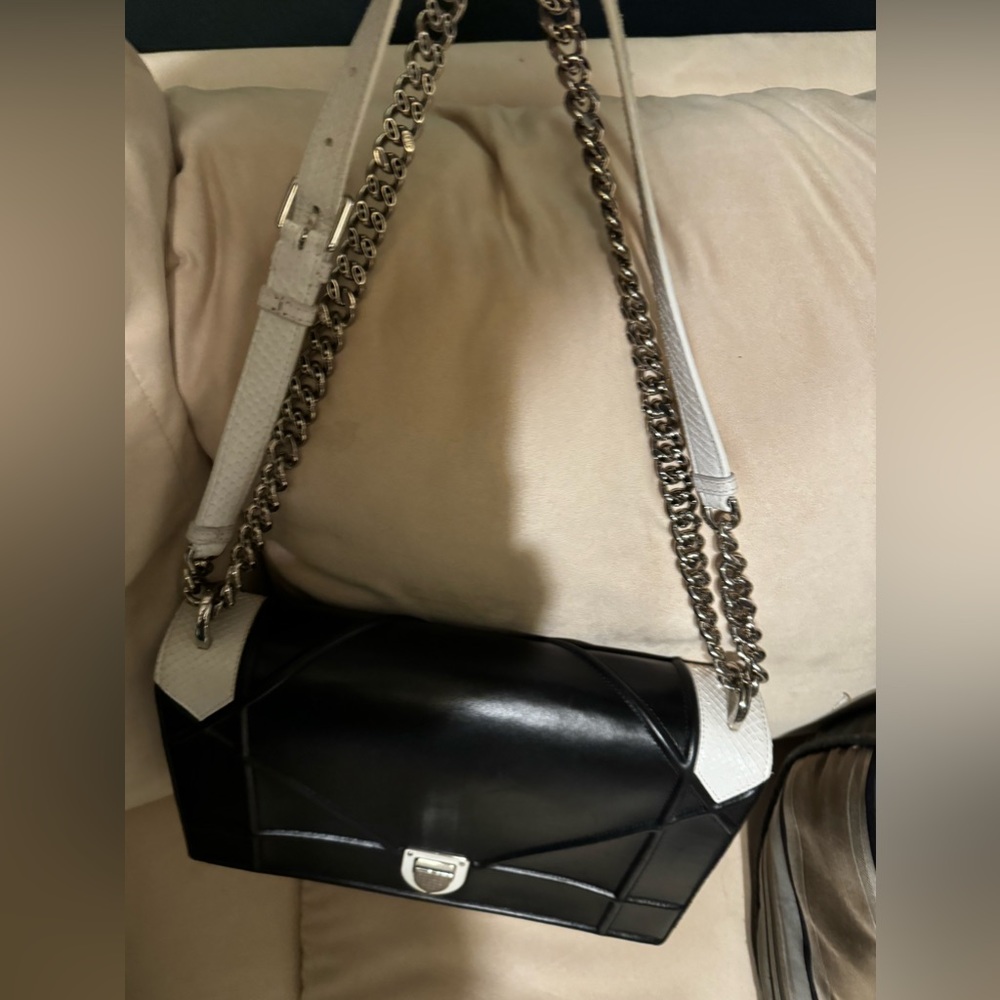 Dior leather cross body - Picture 9 of 9